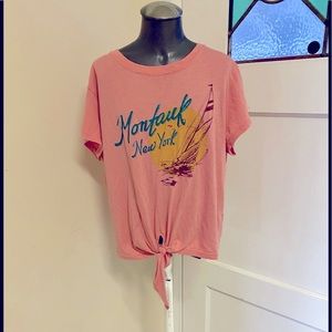 Abercrombie & Fitch Montauk New York knot tie tee